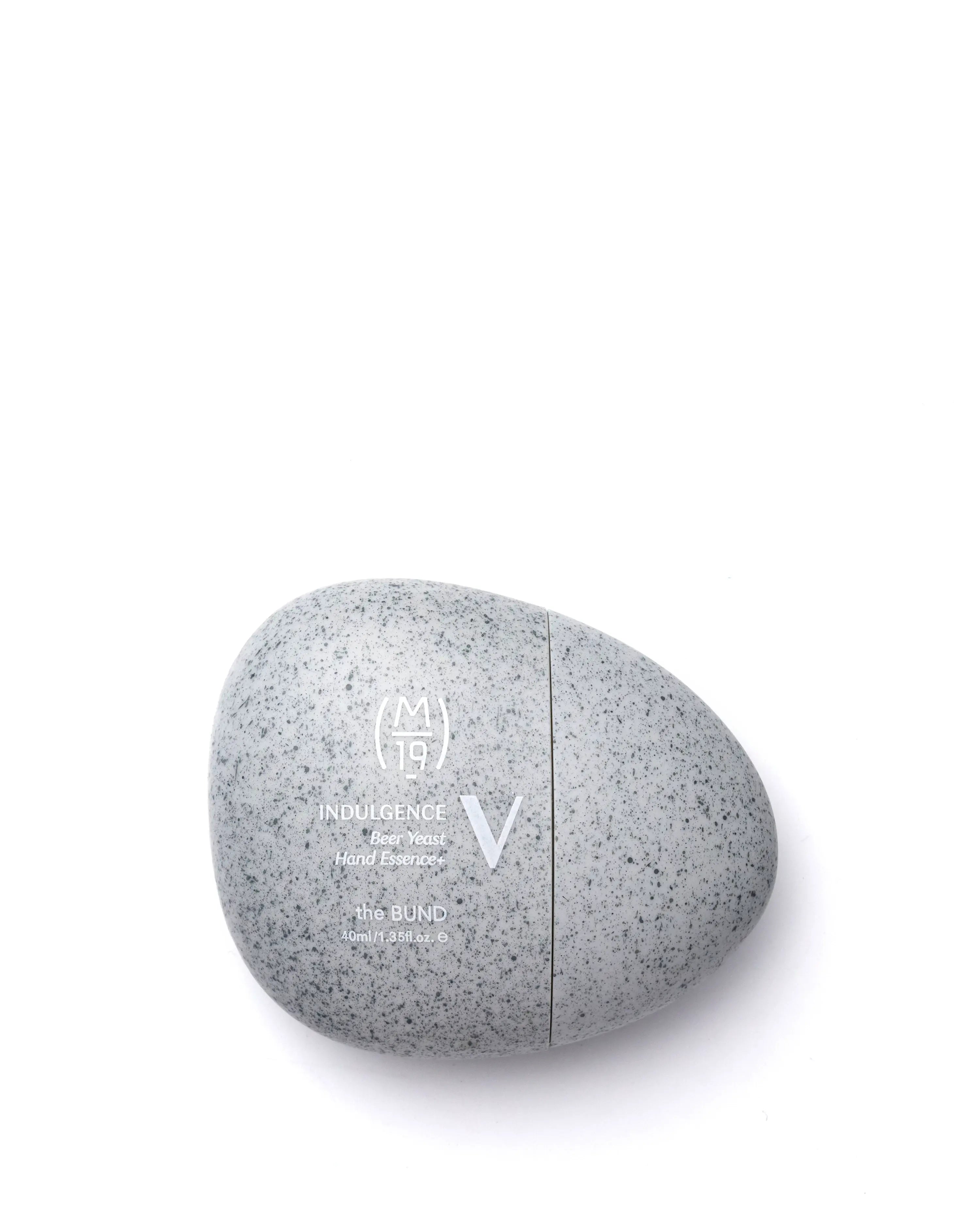 the BUND V On-The-Go Essentials